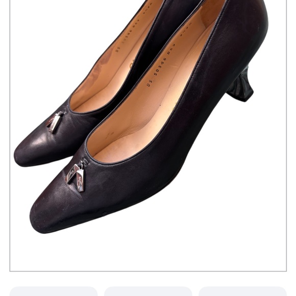 Vintage Salvatore Ferragamo Black Leather Heels Pumps Metallic heel 9 1/2 2A - Picture 3 of 13
